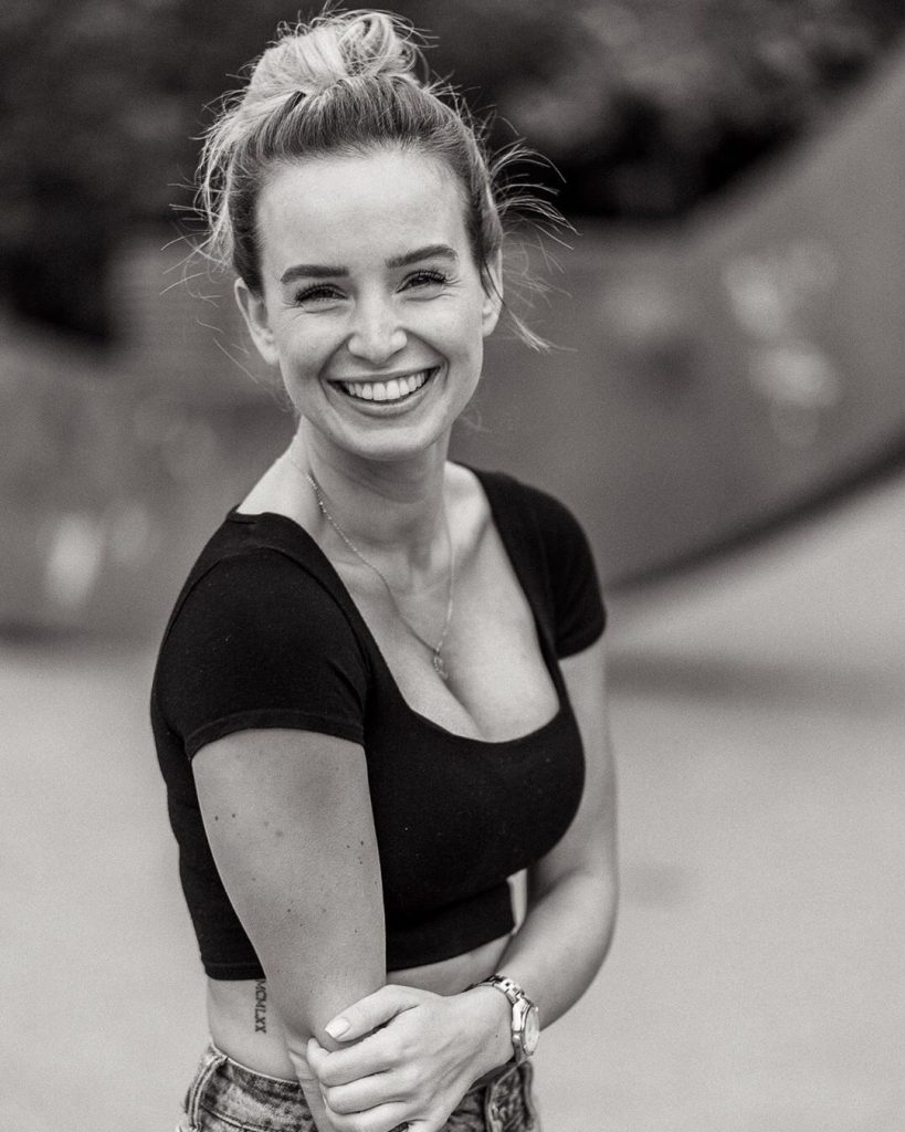 Julia-Rommelt-smile | Ana Dias | International Playboy Photographer
